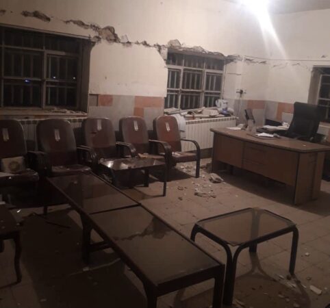گزارش تصویری از تخریب سازمان ها و منازل در زلزله سی سخت