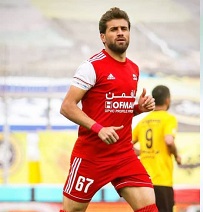 یکی از فوتبالیست های بهمئی به تیم شمس آذر قزوین پیوست